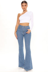 The Queens Stretch Flare Jeans - Medium Blue Wash Ins Street